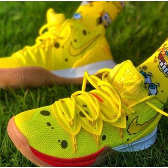 NIKE SpongeBob SquarePants x Kyrie 5 GS 'SpongeBob' CJ7227-700 Opti Yellow 3.5Y - Picture 1 of 10